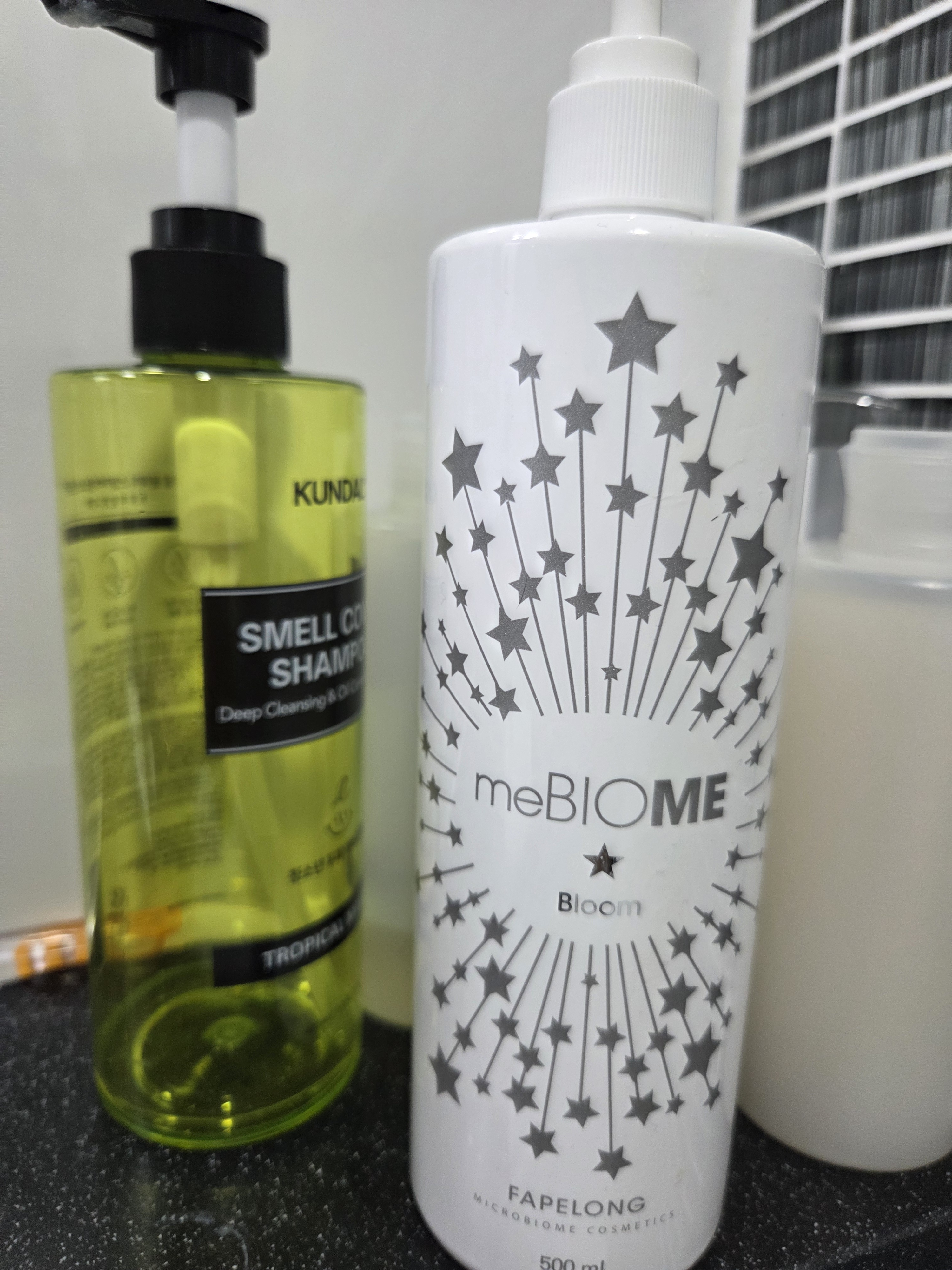 SmartStore review media