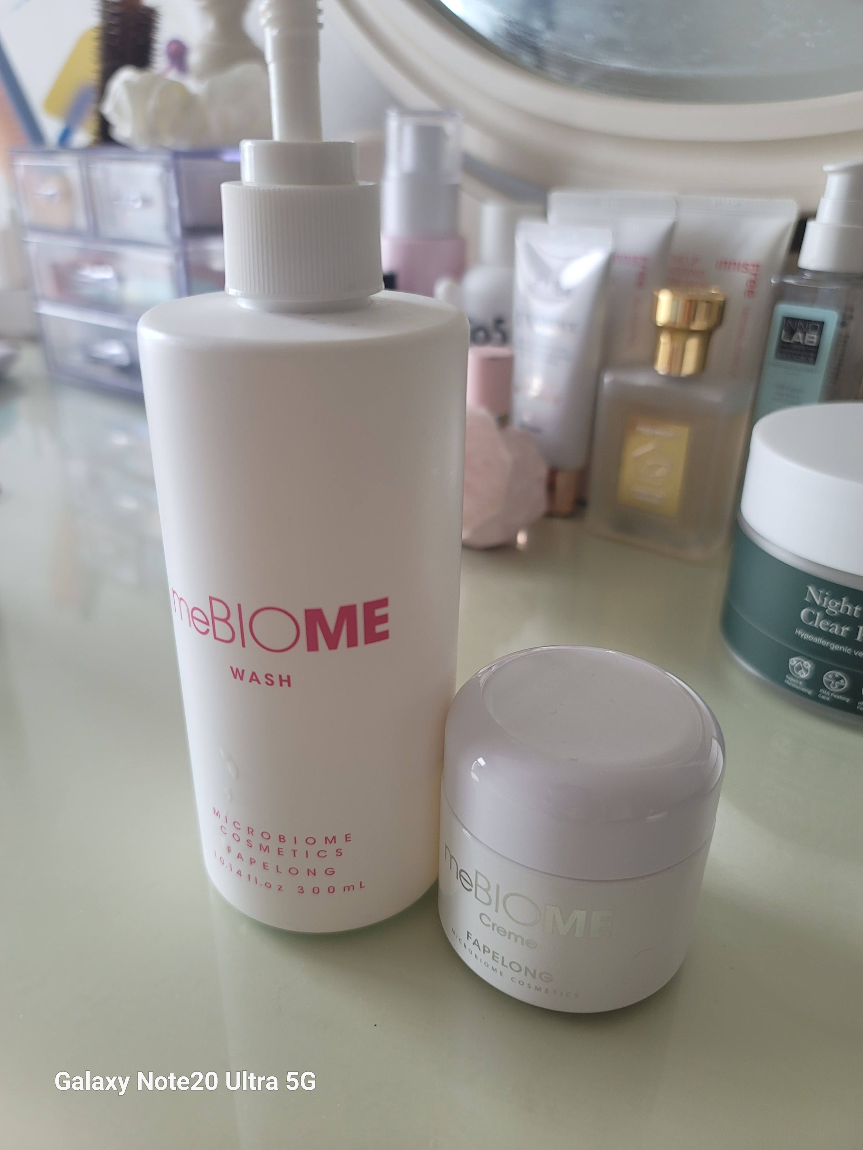 SmartStore review media