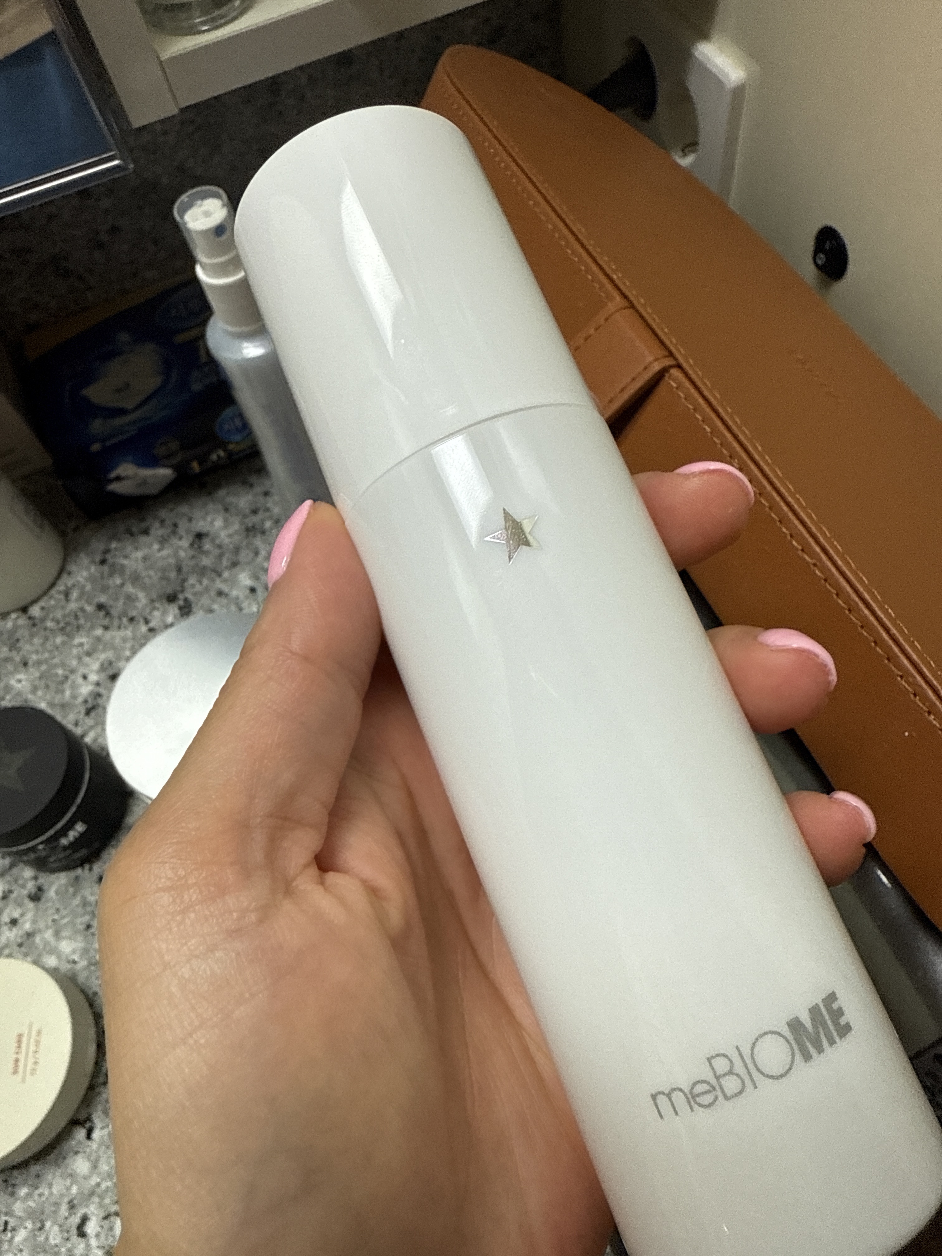 SmartStore review media