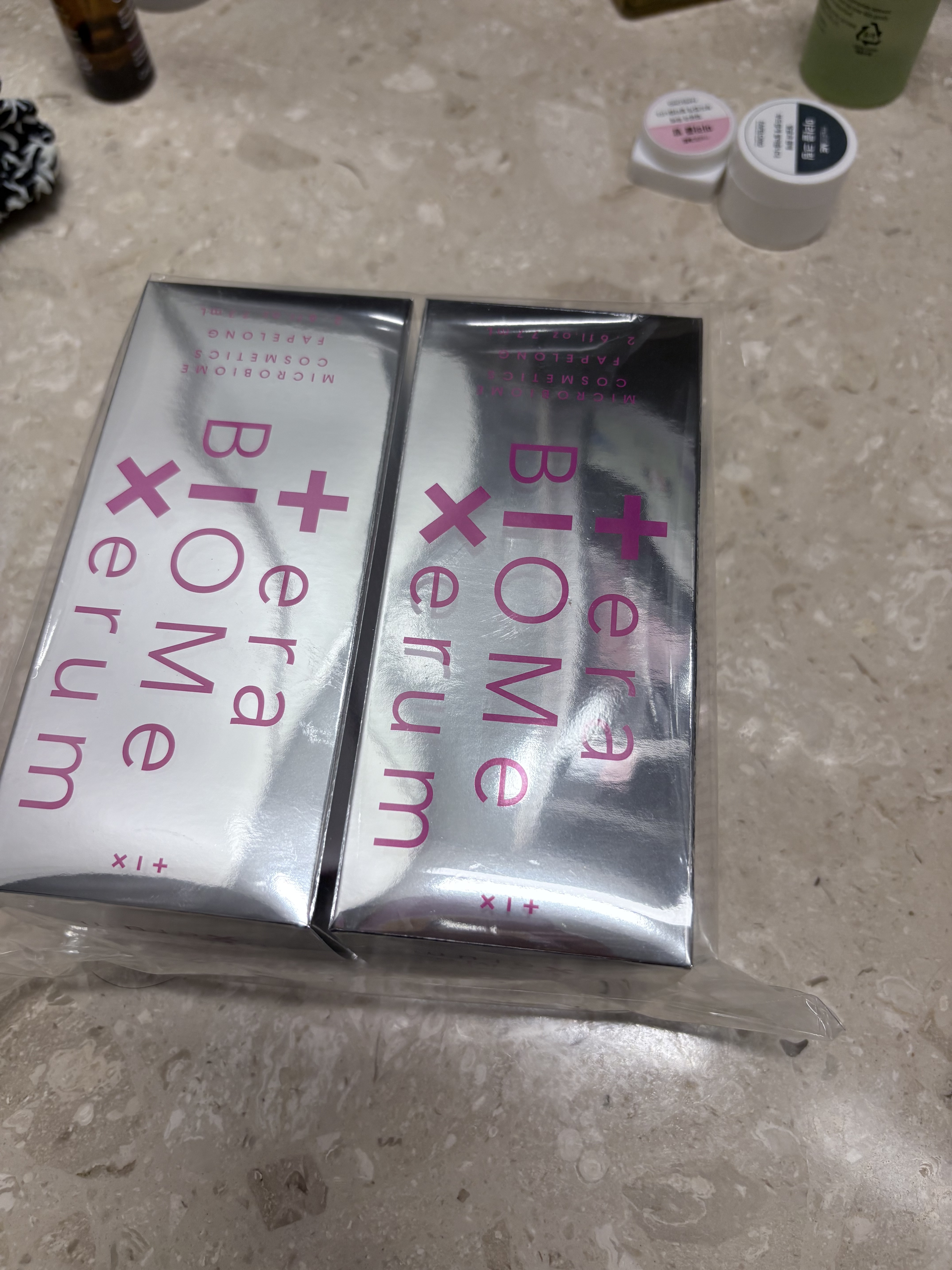 SmartStore review media