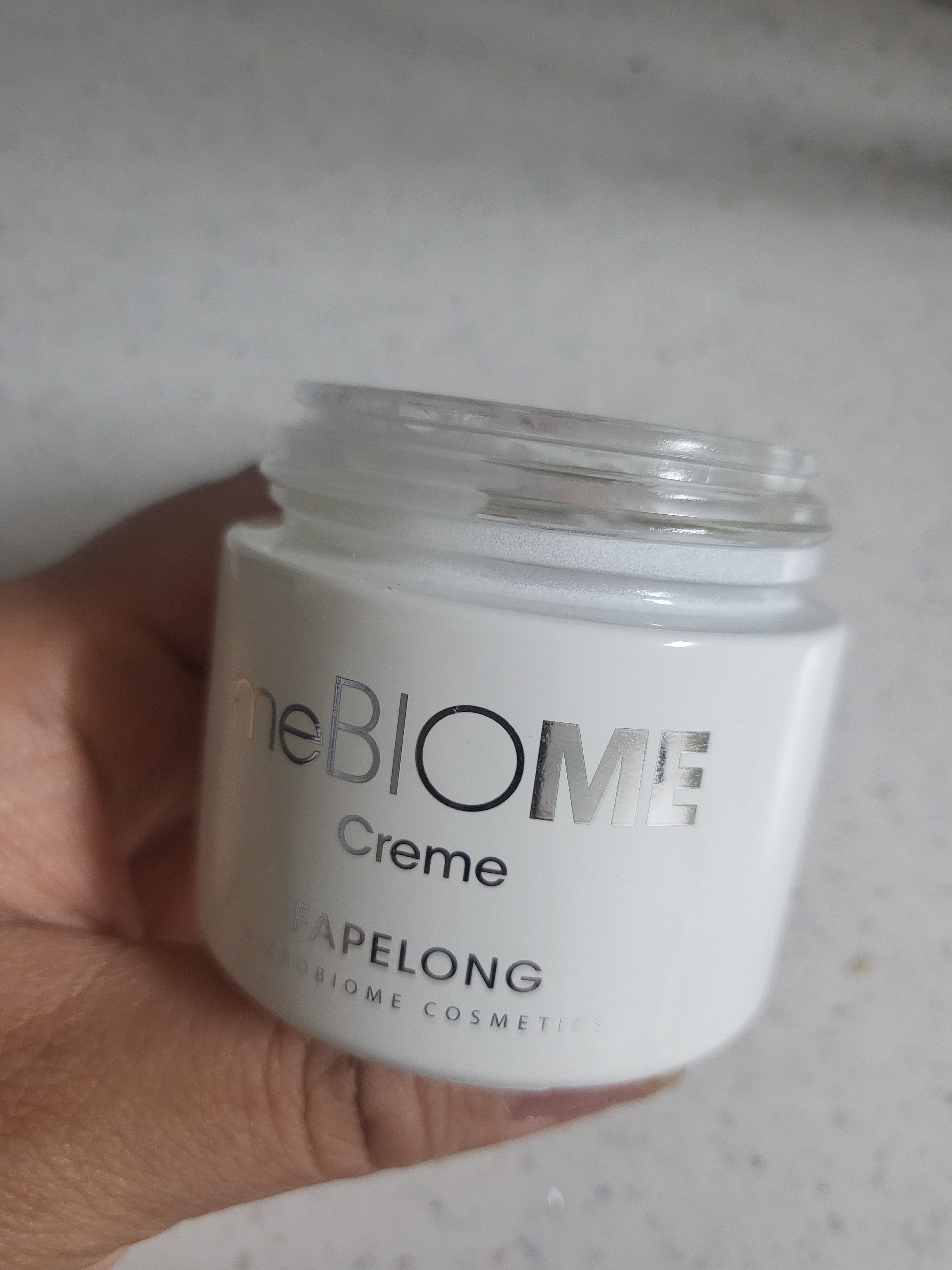 SmartStore review media