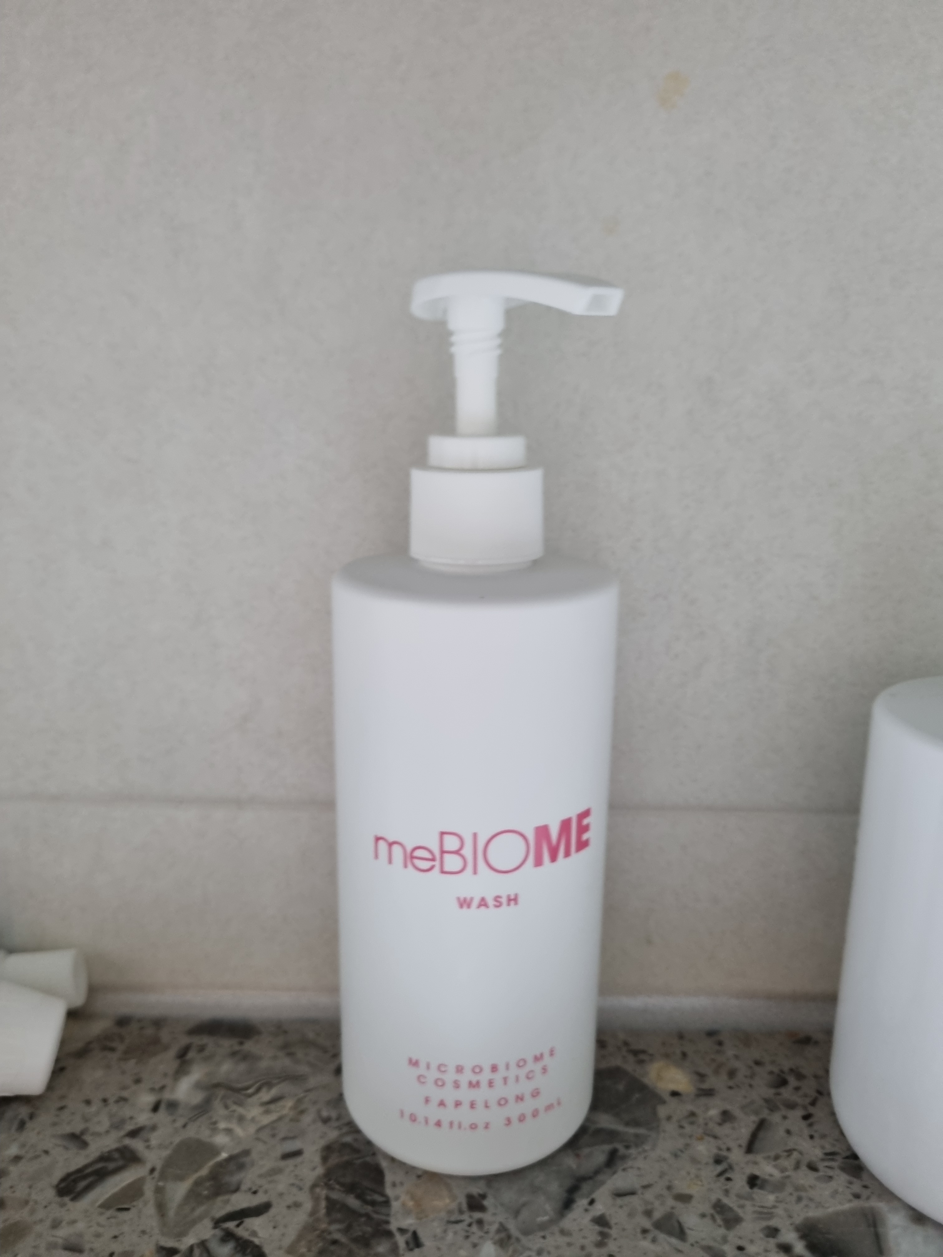 SmartStore review media
