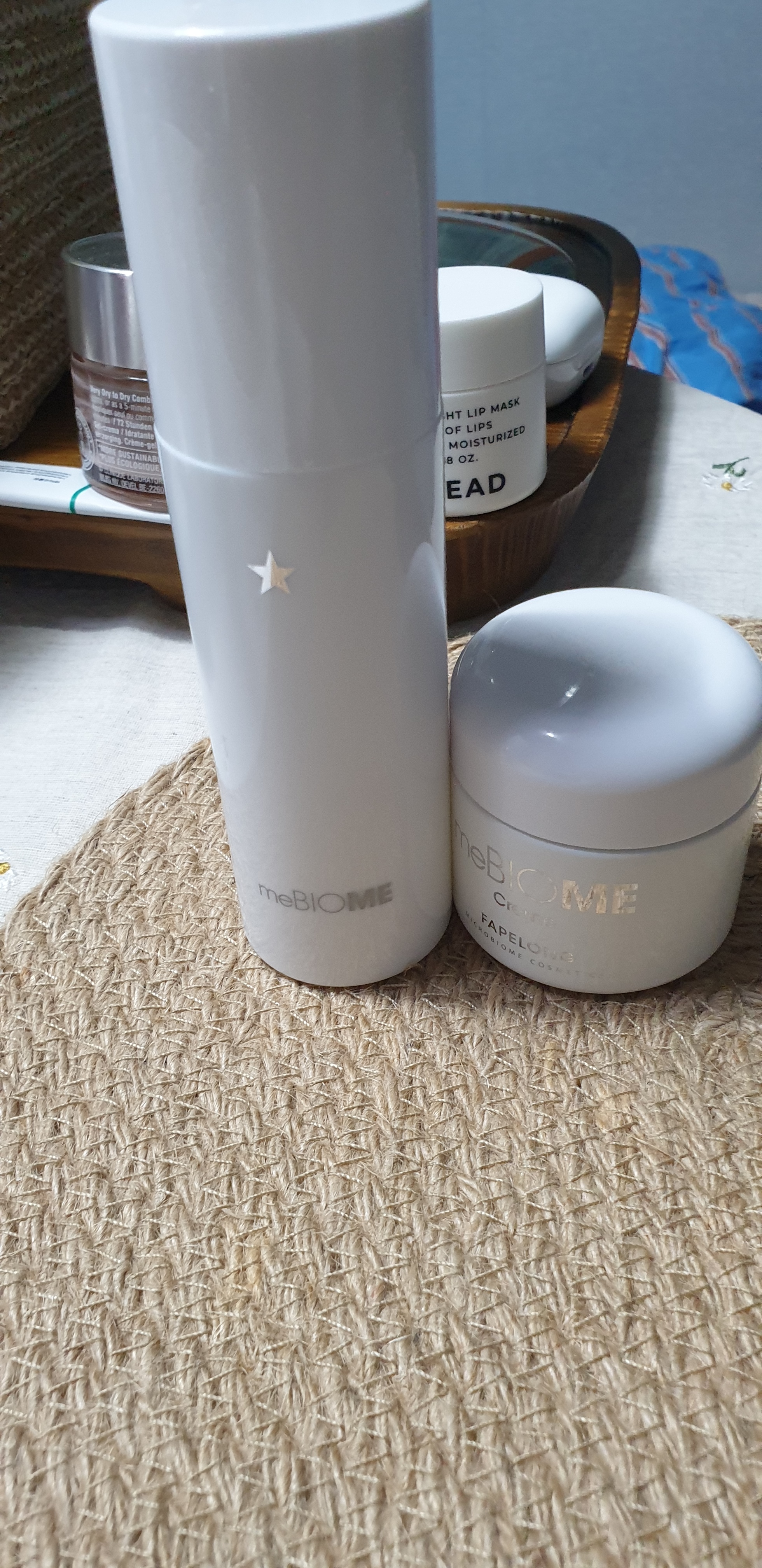 SmartStore review media