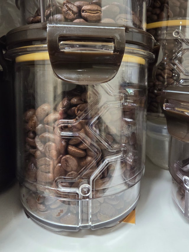 드라이브미 넛츠 제 최애원두입니다.