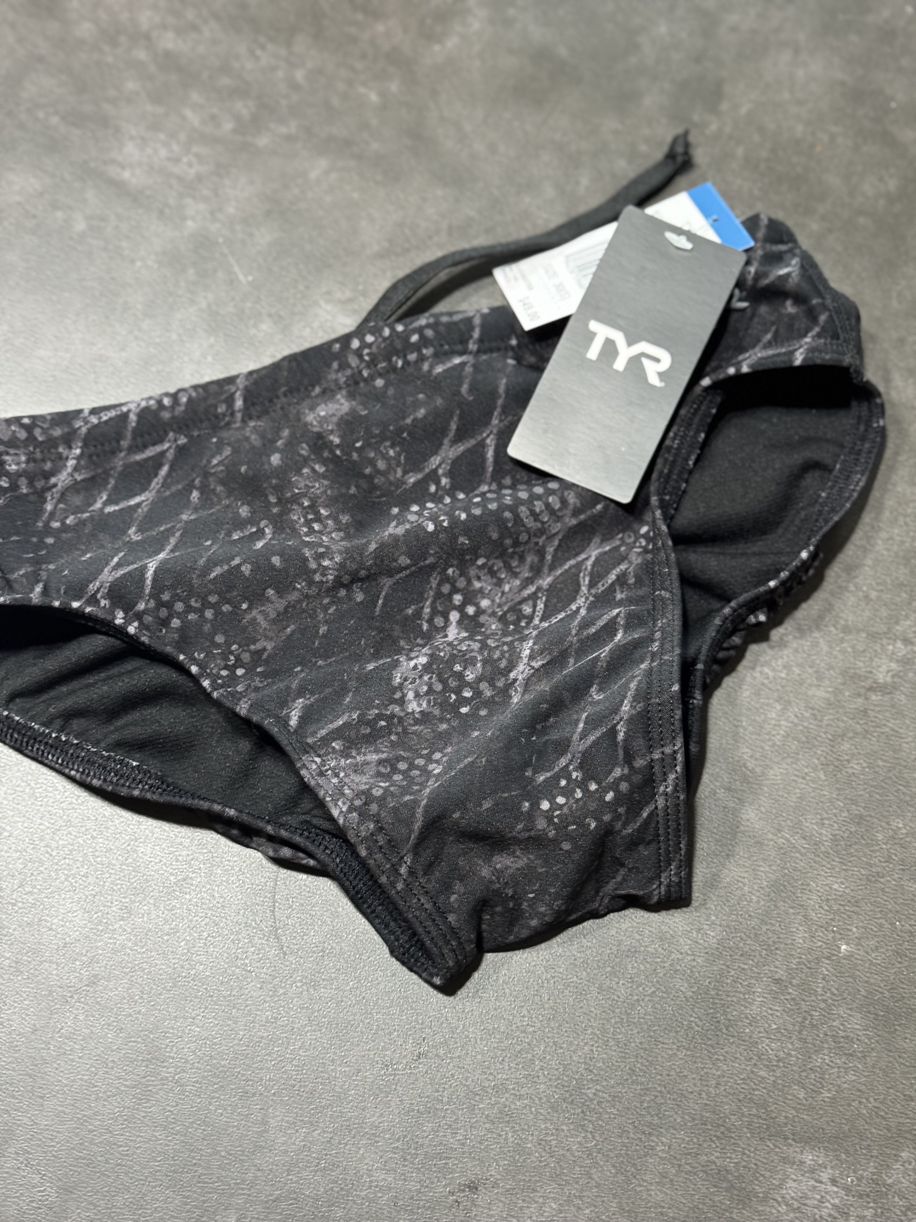 티어 Durafast Elite Etch 삼각 수영복 7141882197