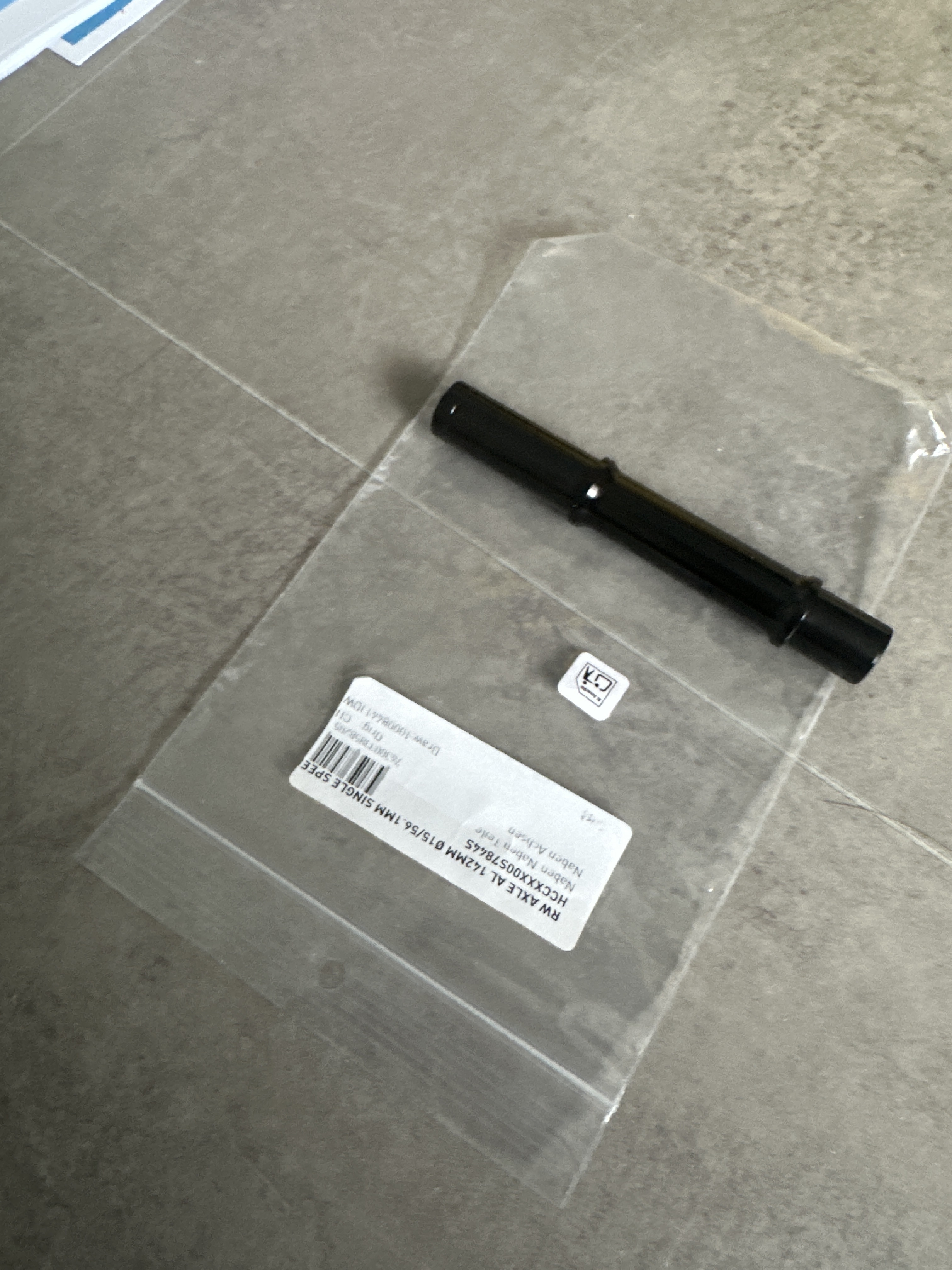 DT스위스 15/56.1 mm Single Speed 리어 허브 액슬 3138255585