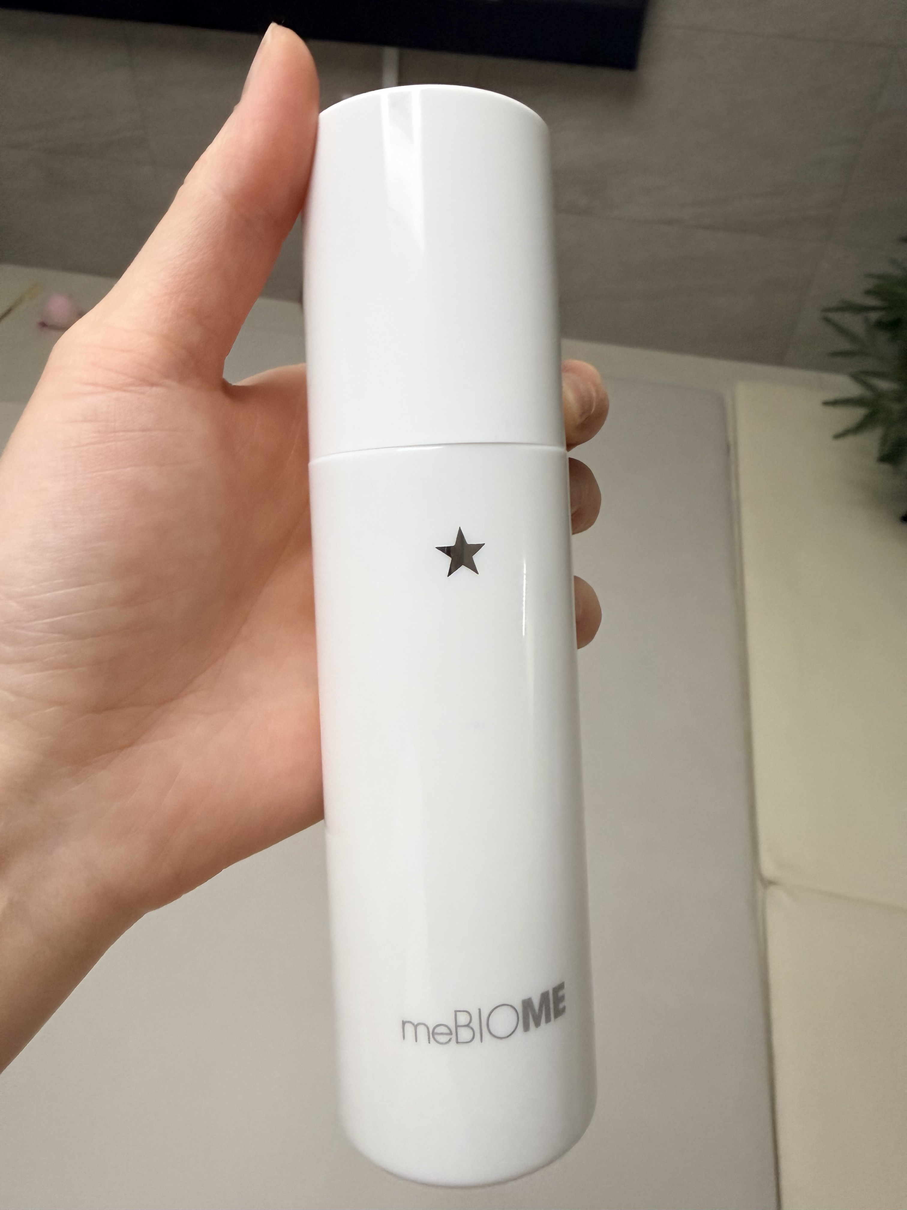 SmartStore review media
