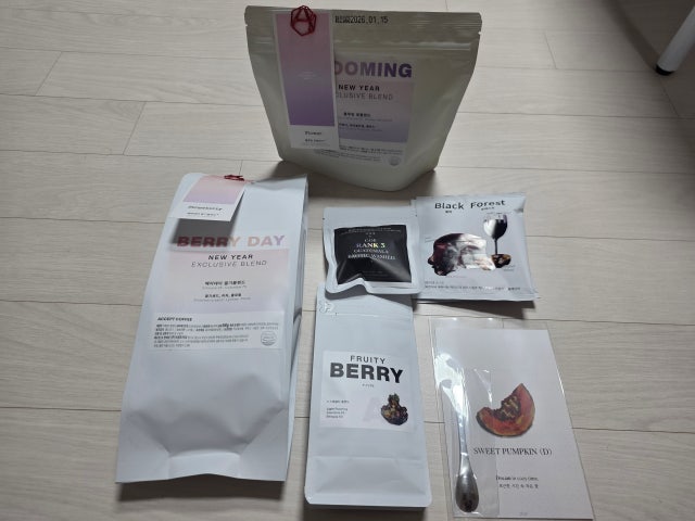 아주그냥 딸기딸기 합니다

누가먹어도 내가 바...