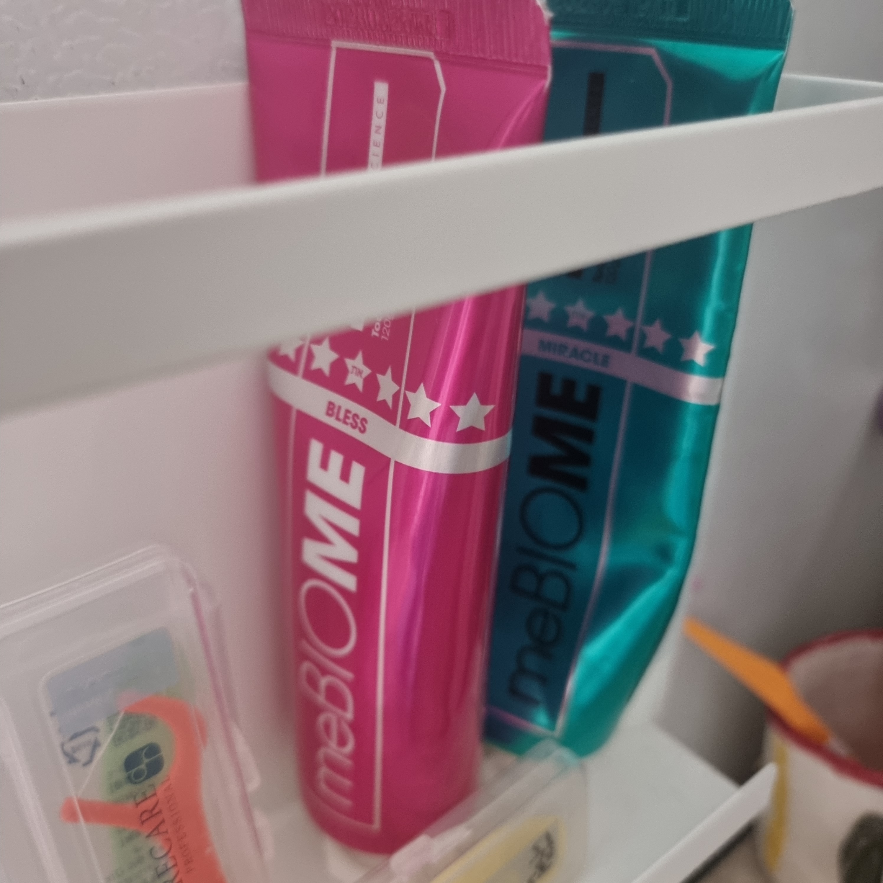 SmartStore review media