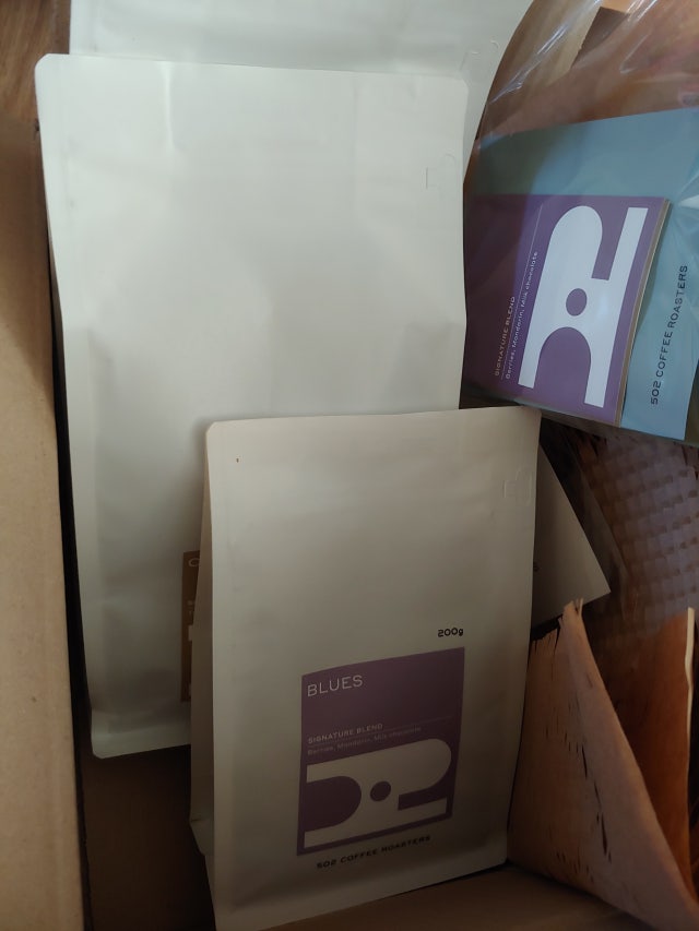 아직 시음하기 전이라 평가는 보류합니다.