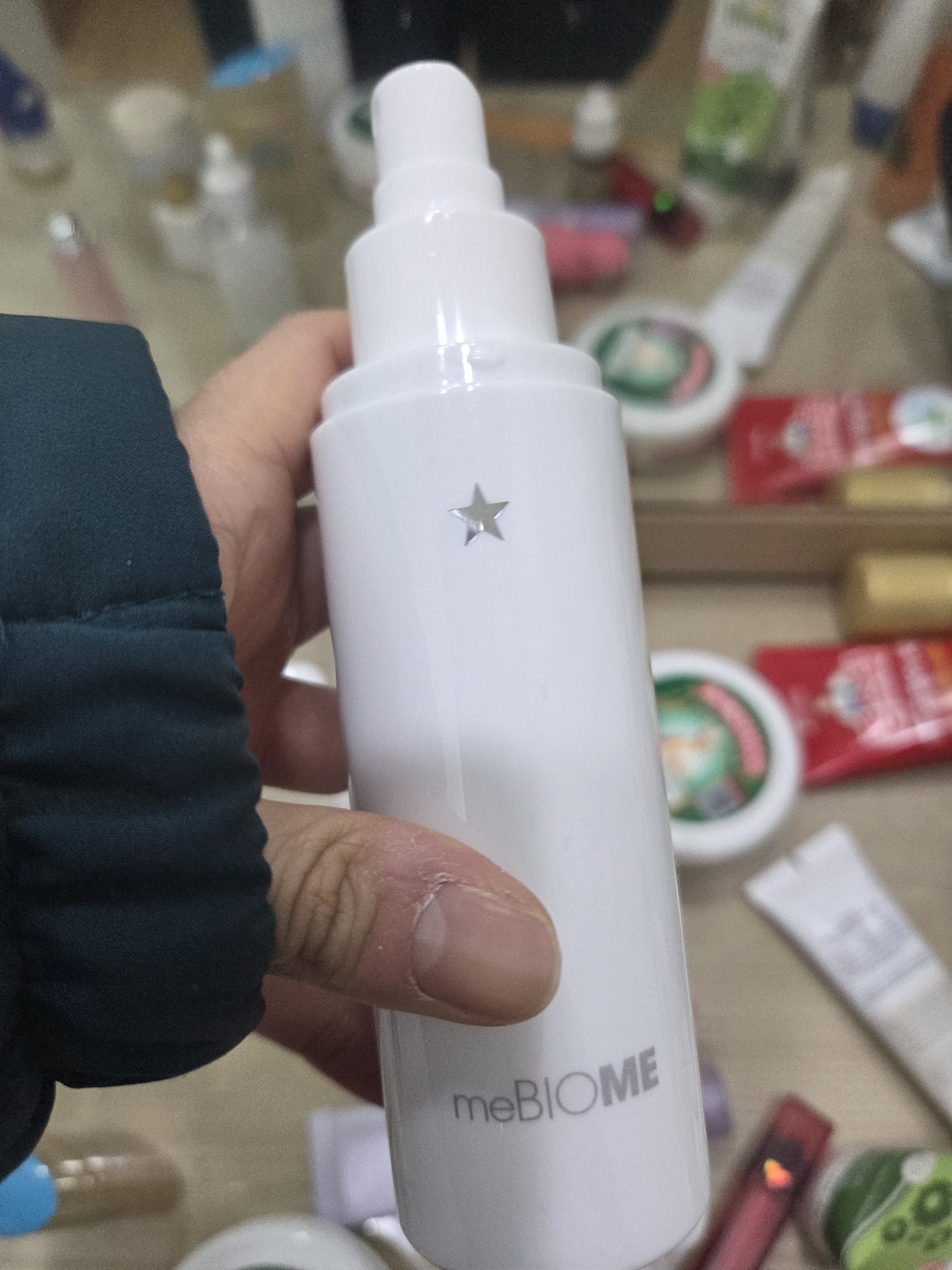 SmartStore review media
