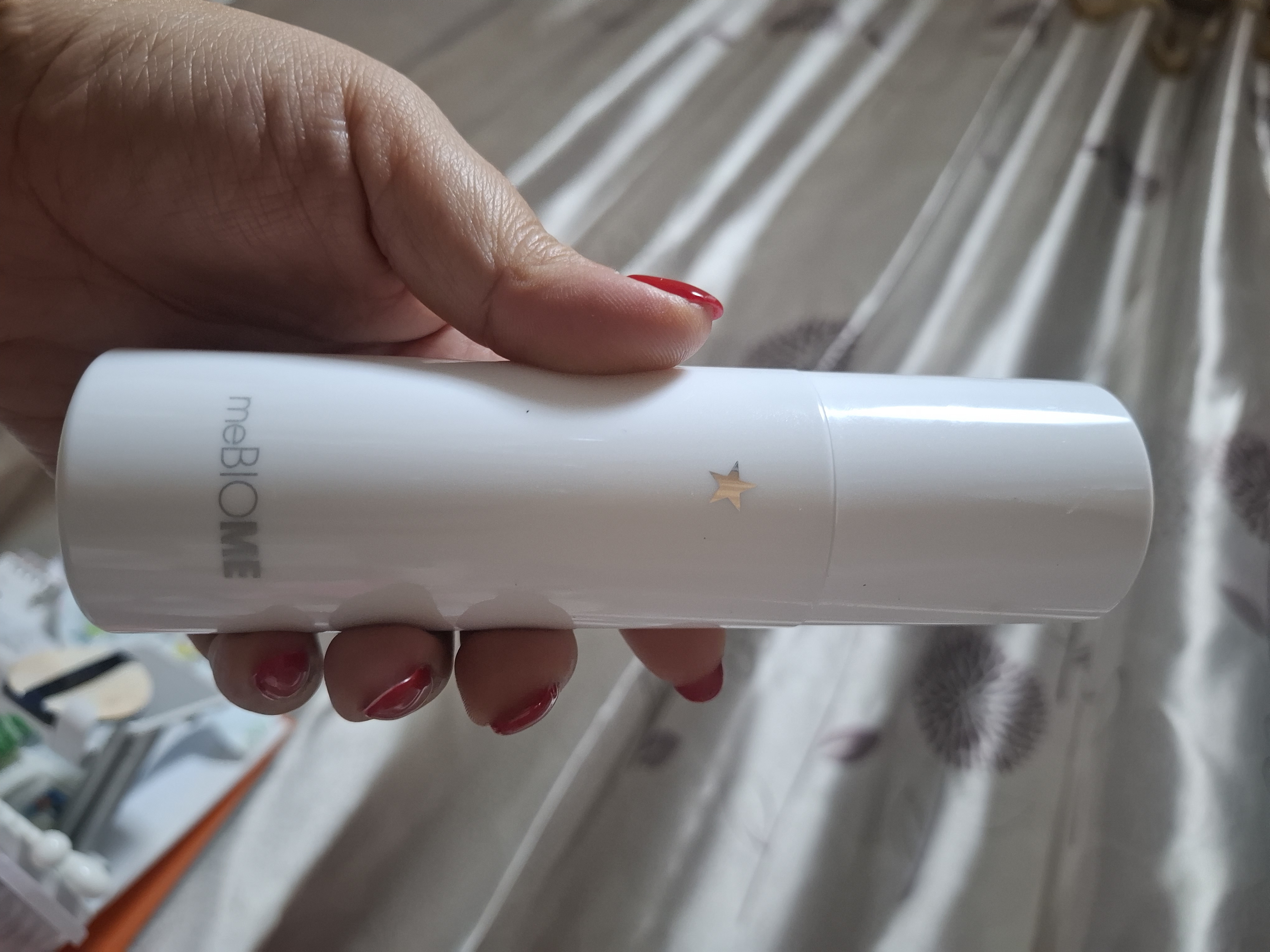 SmartStore review media