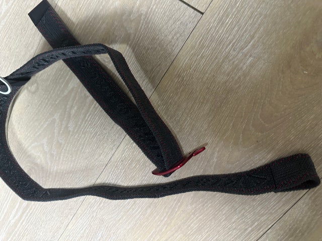 클라터뮤젠 메긴기요르드 스트레치벨트