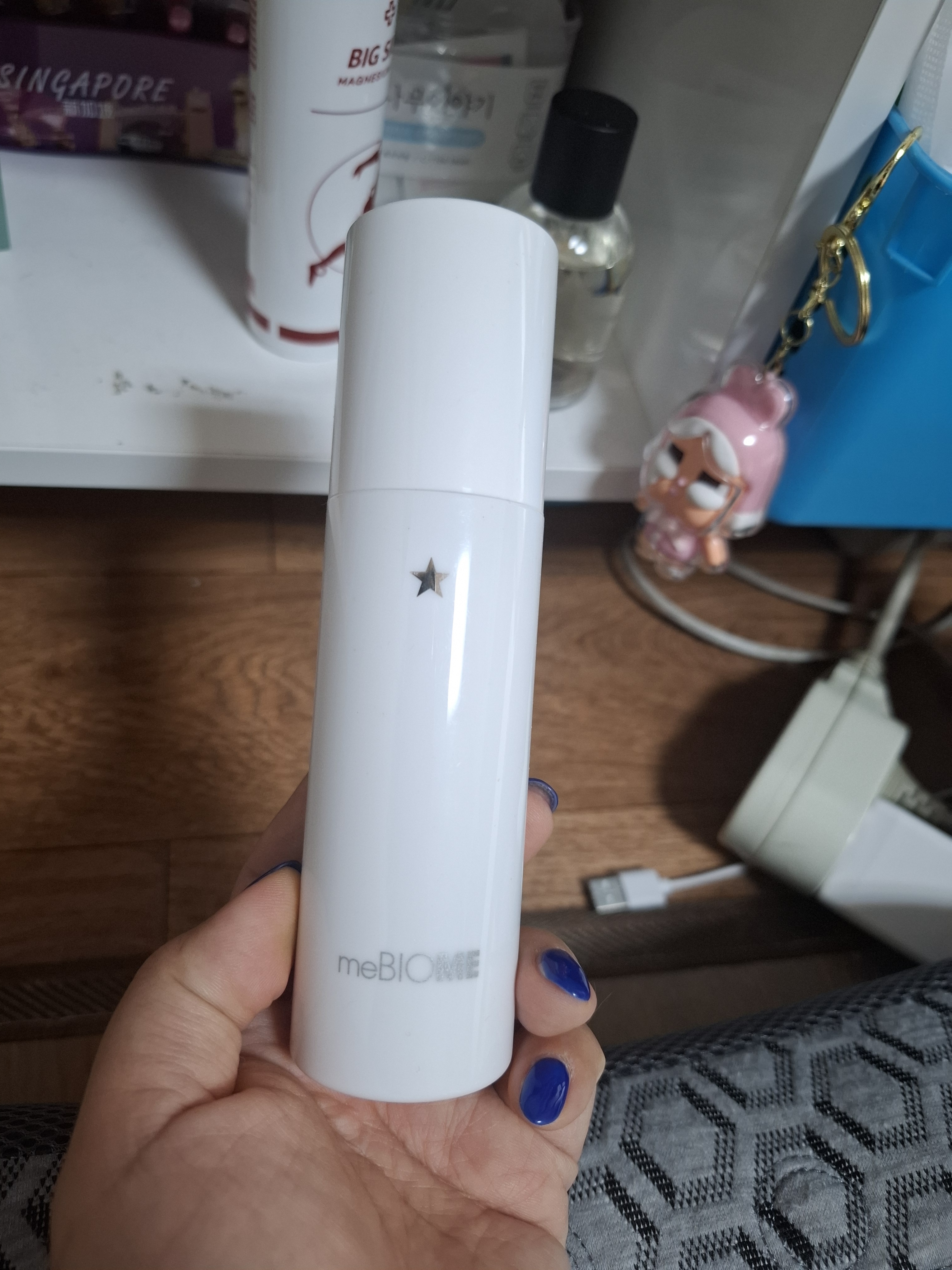 SmartStore review media