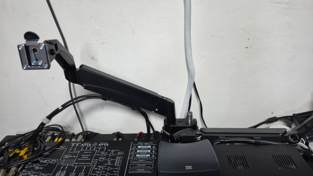 27035.jpg?type=w640