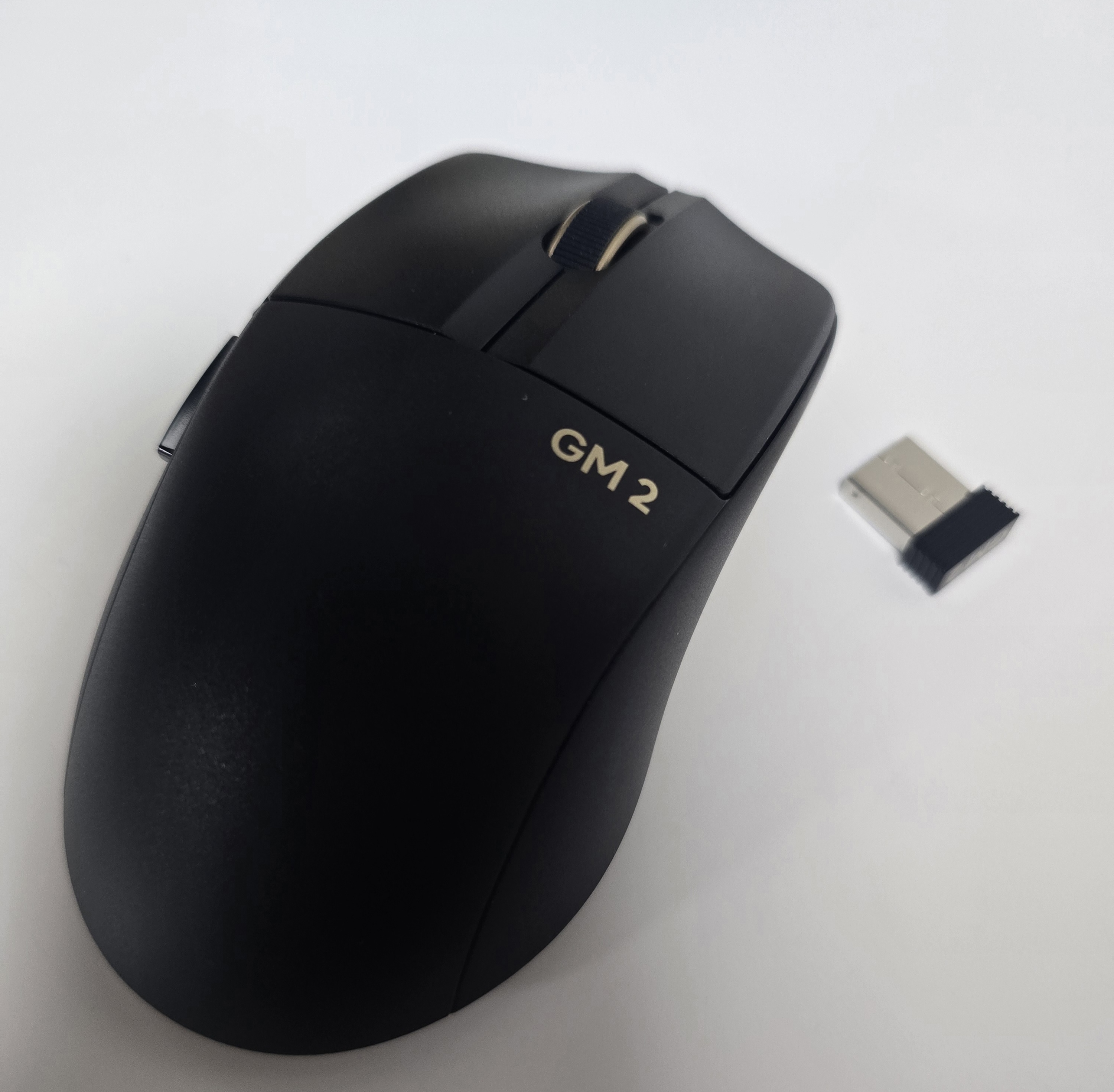 에이투 GM2 초경량 3모드 유무선 게이밍 마우스