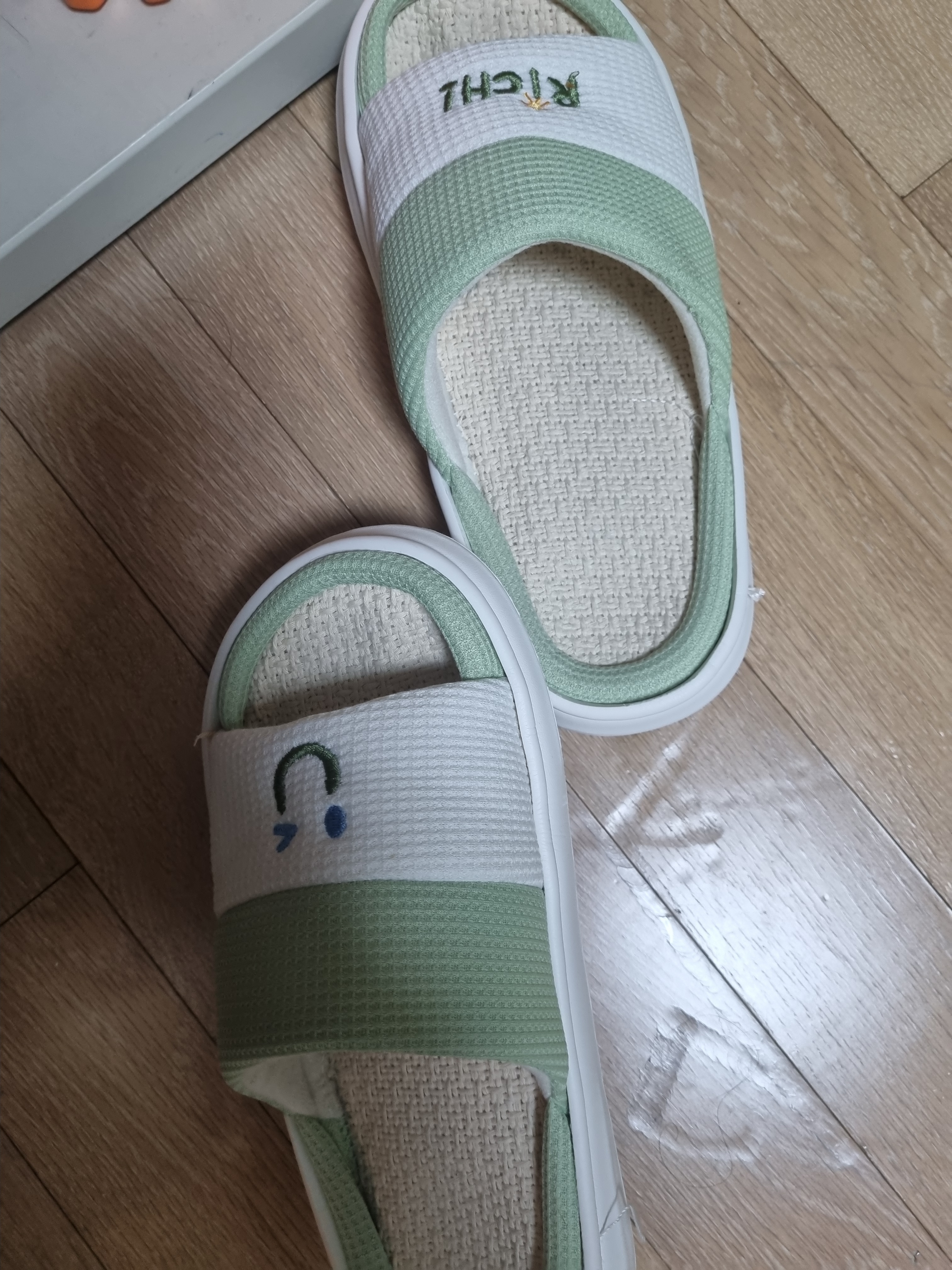 리뷰 이미지