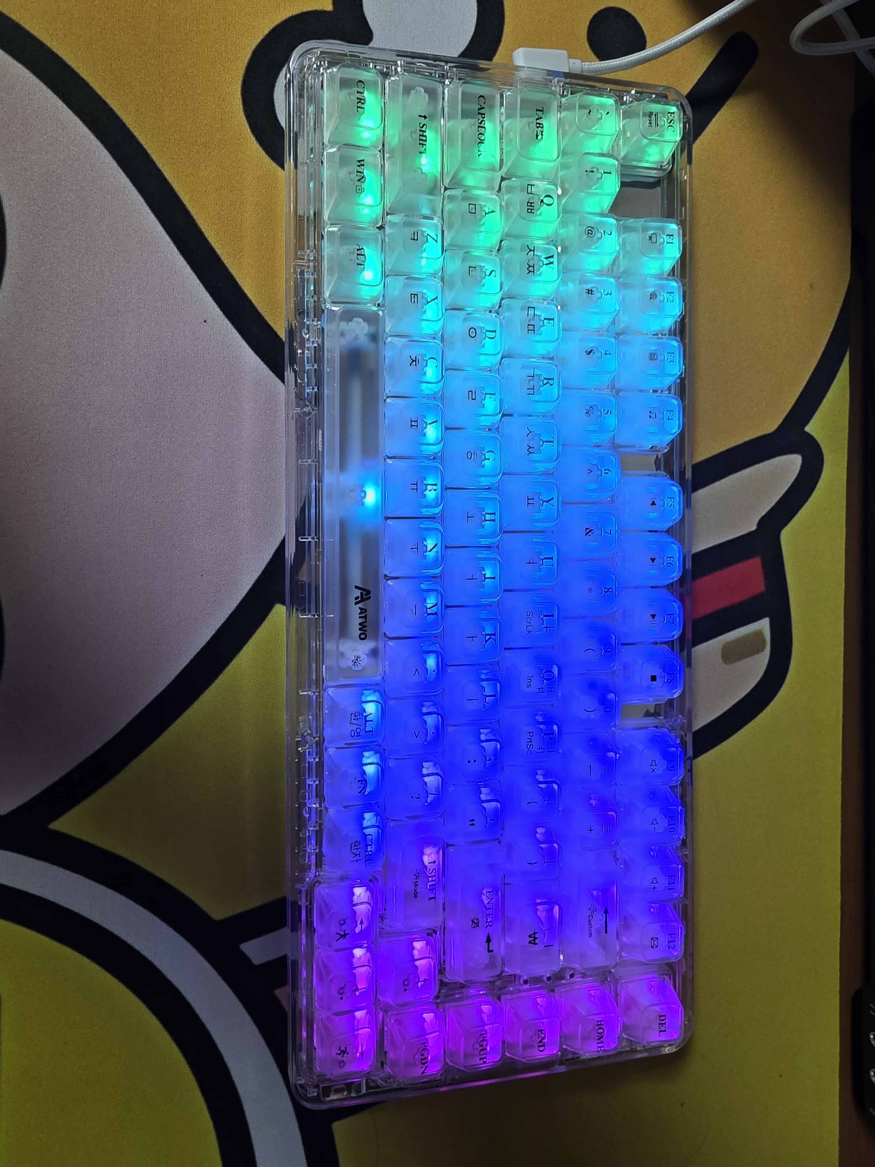에이투 키5 기계식 게이밍 키보드 KEY5 RGB 백축 텐키리스 가스켓 매크로모드