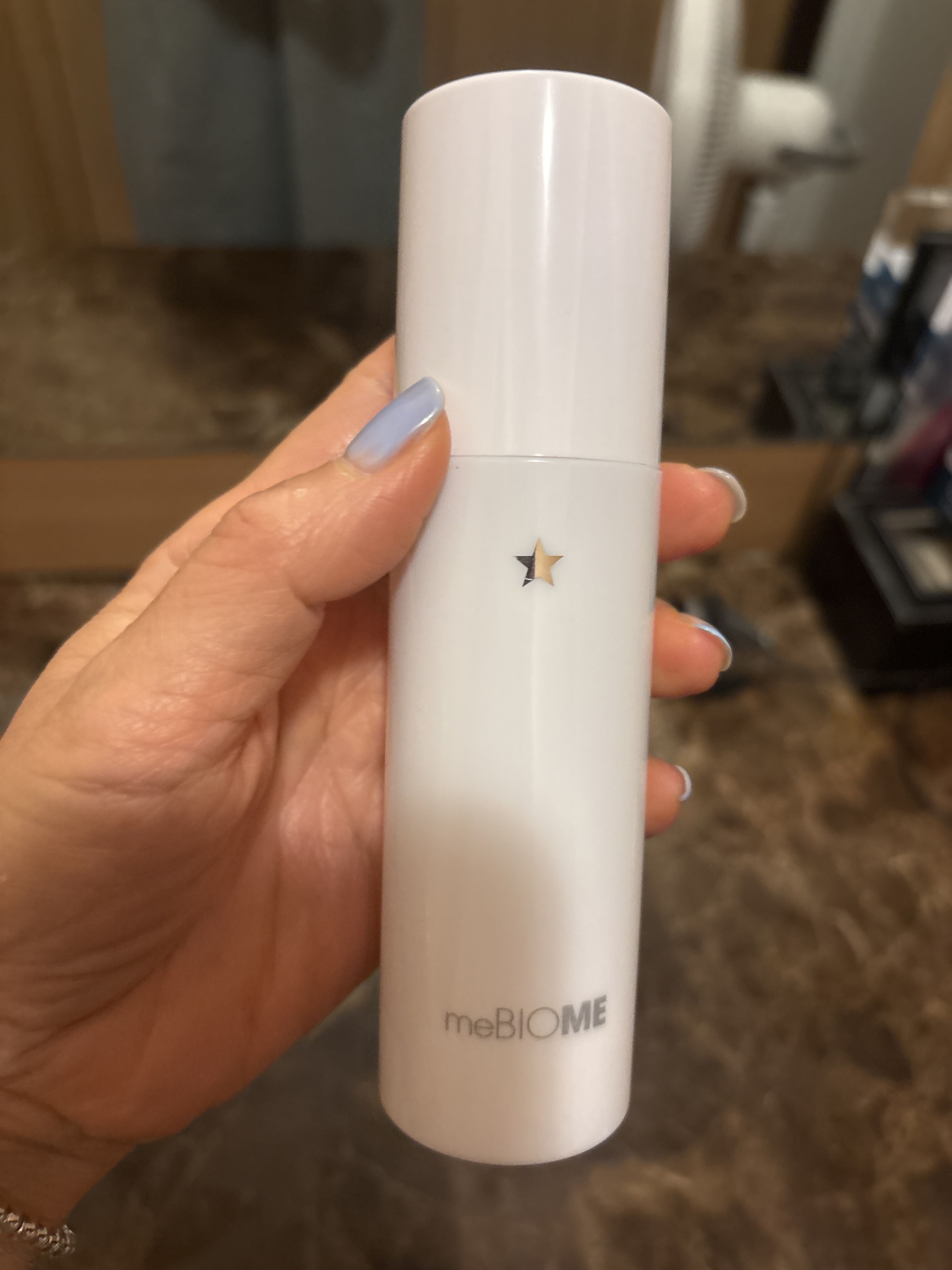 SmartStore review media