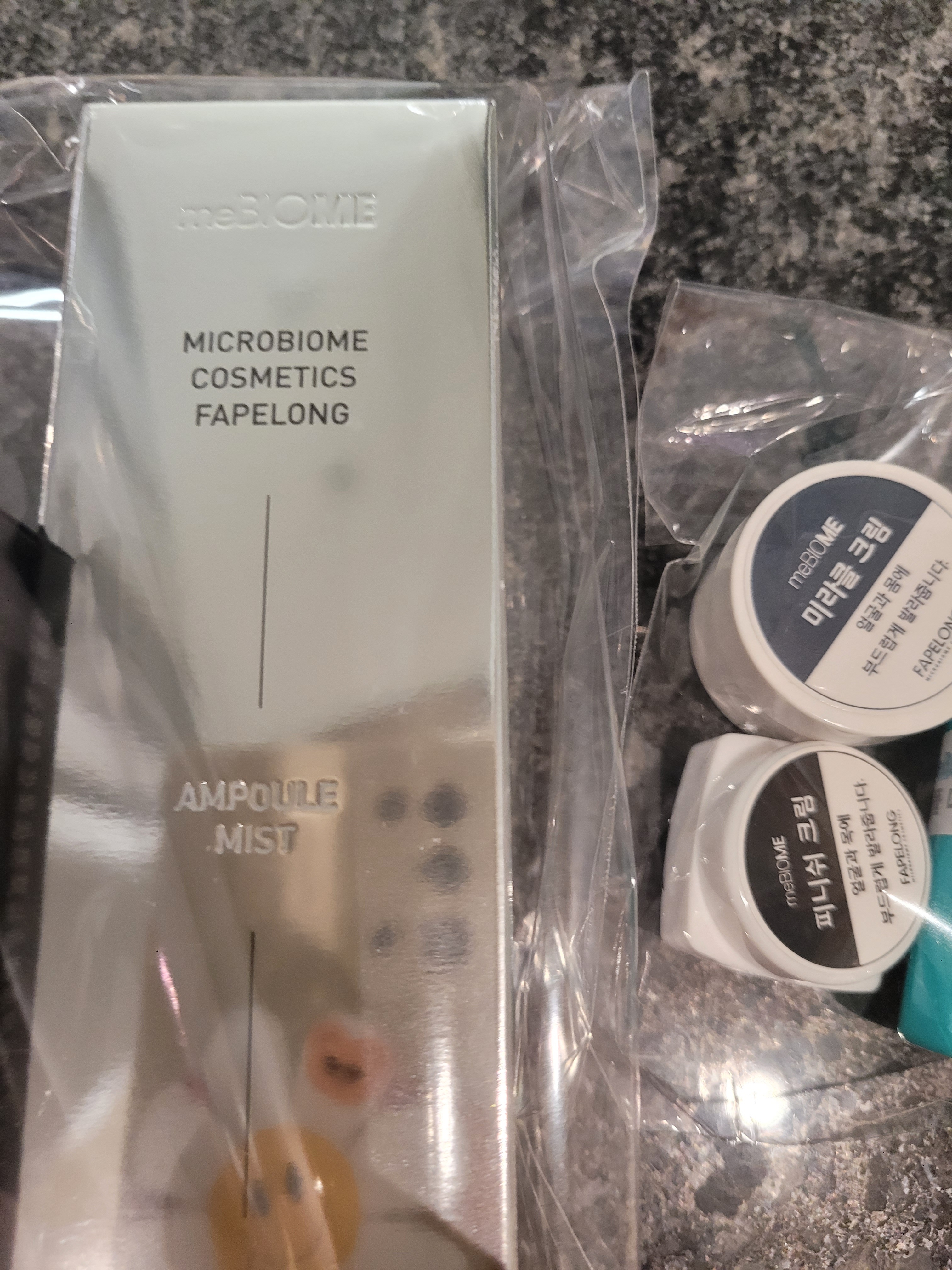 SmartStore review media