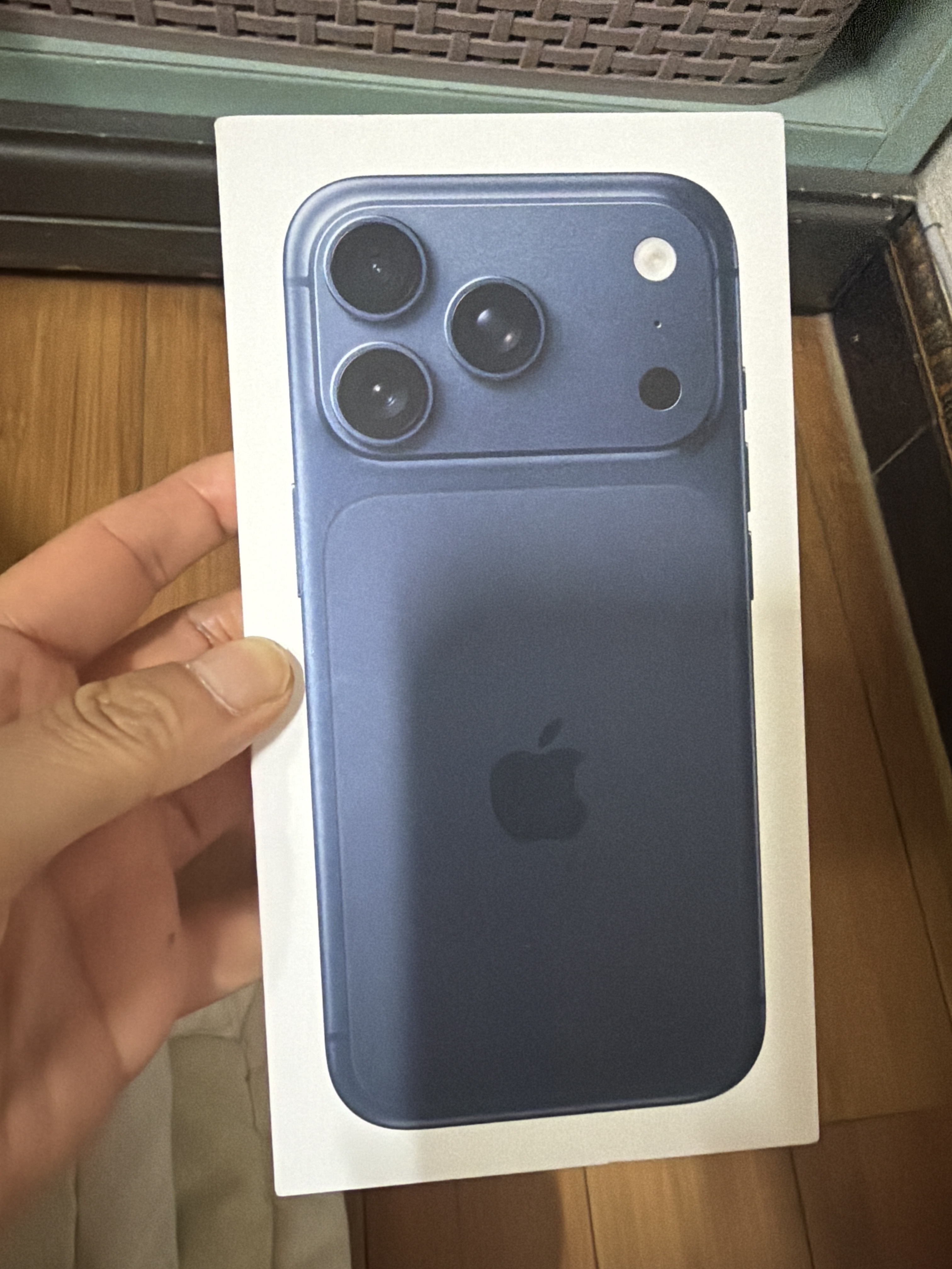 Review photo #16075