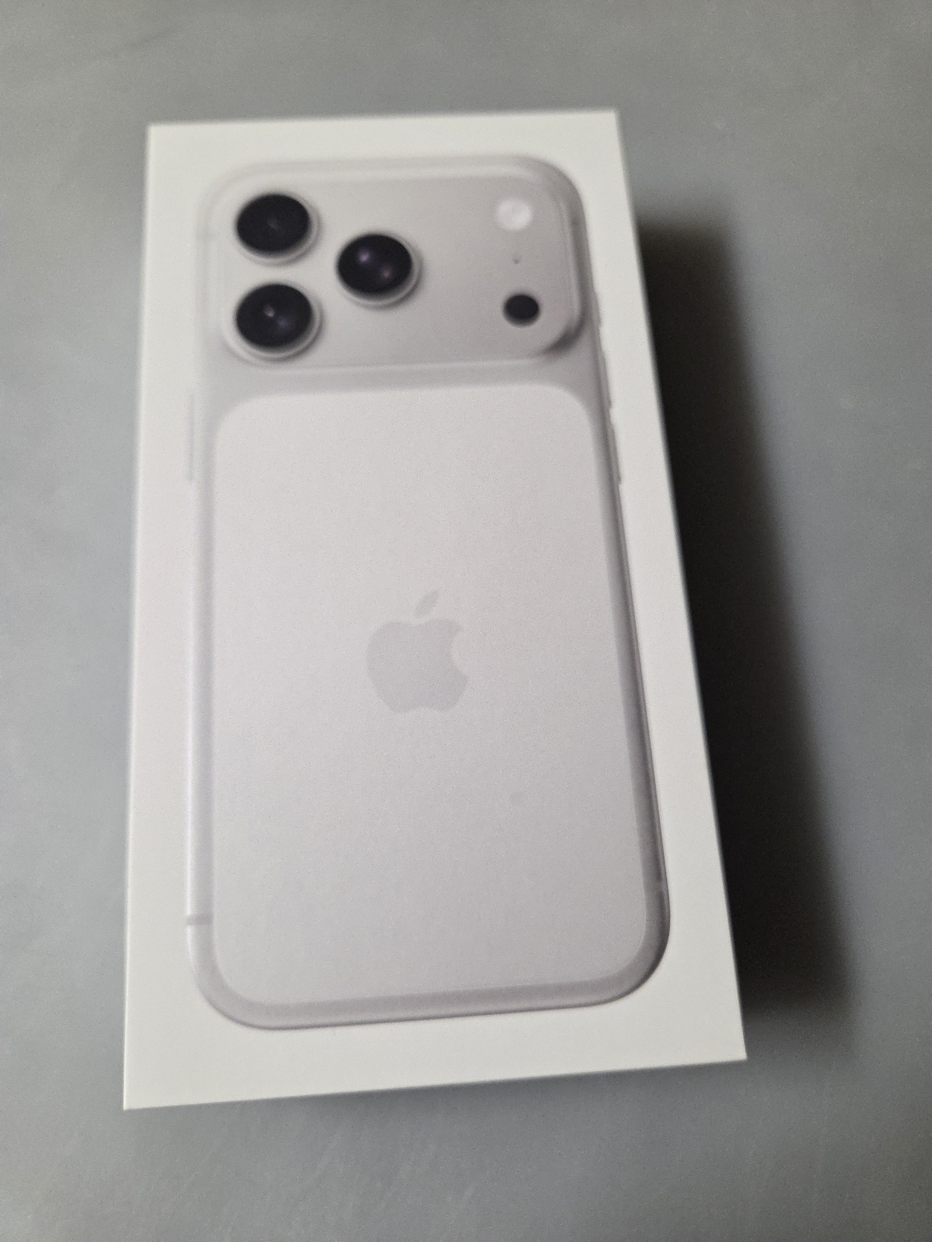 Review photo #16103