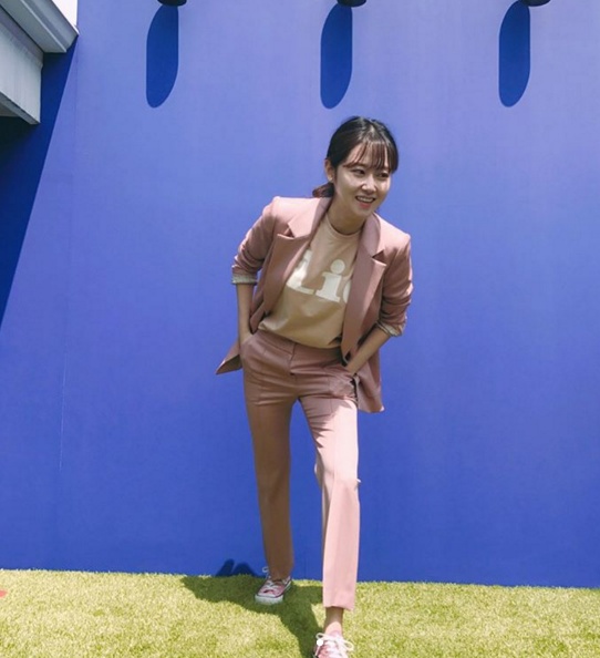 아리따운긴꼬리38