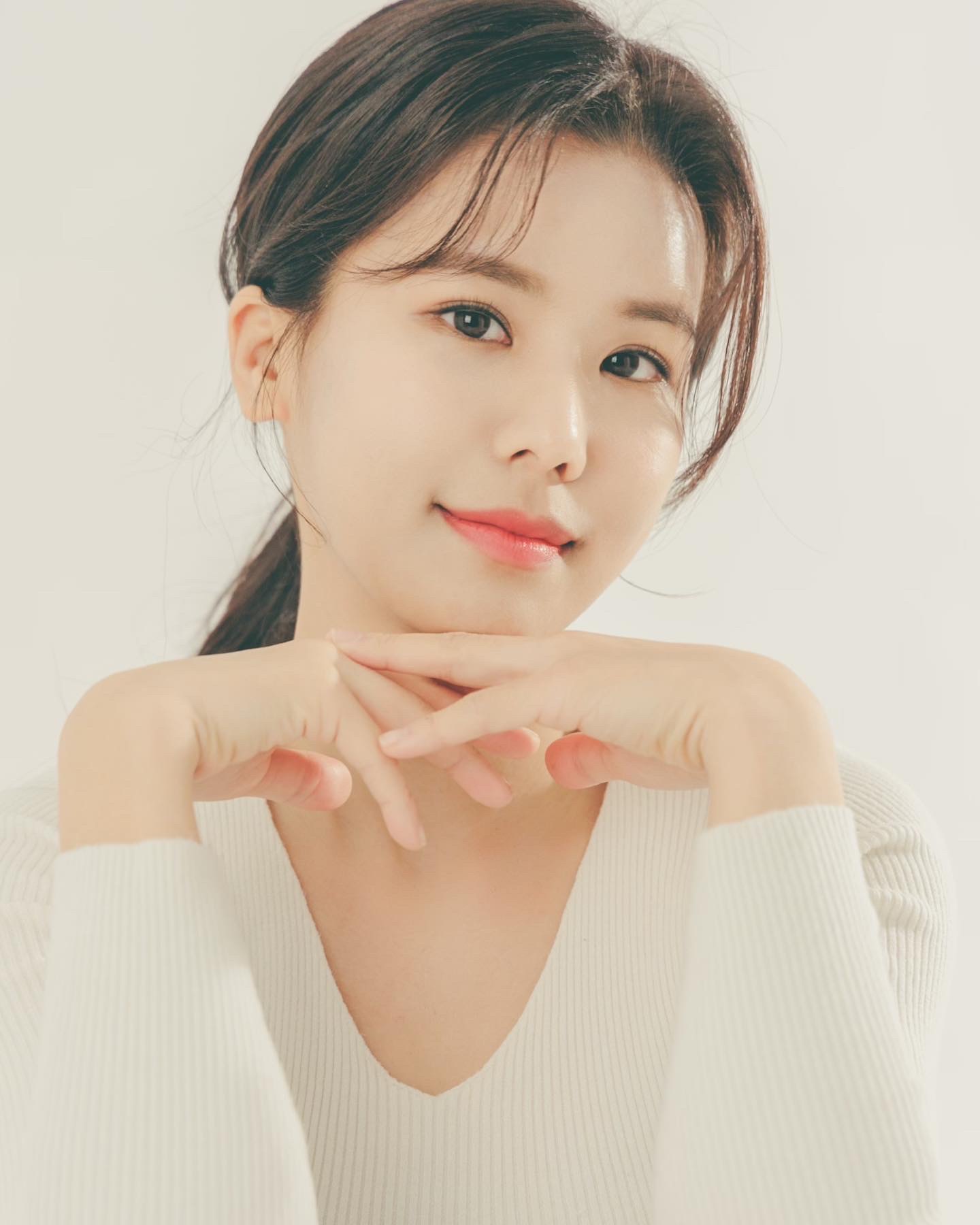 안예스