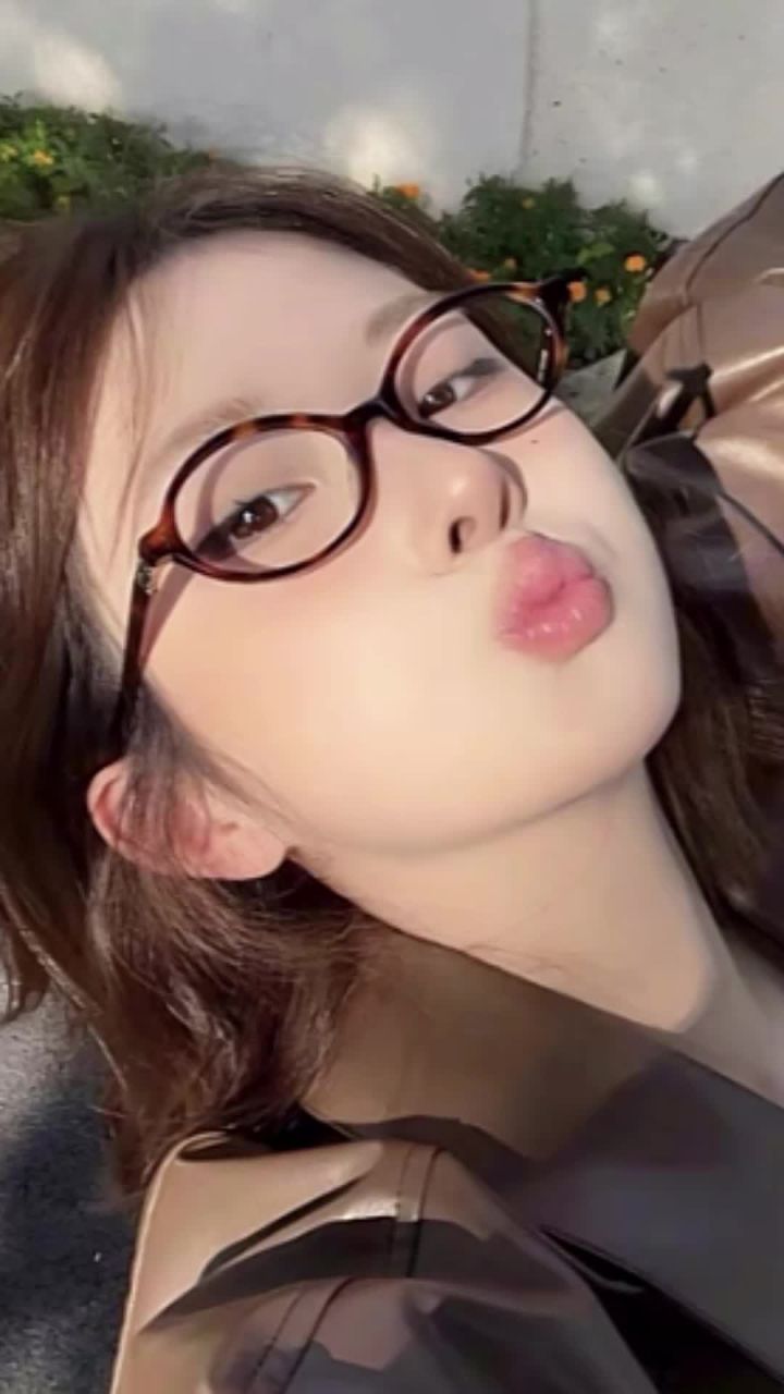 긱시크 오벌형 안경