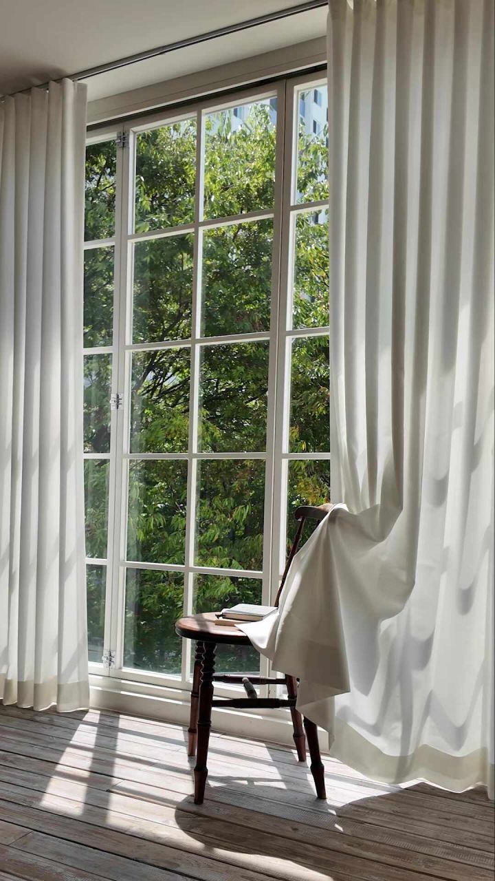 브리즈 형상기억 암막커튼 전체 모습