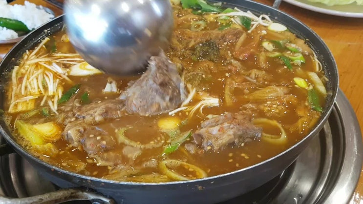  경기도 광주 태전동 감자탕 맛집 조마루감자탕에서 묵은지감자탕으로 해장 성공