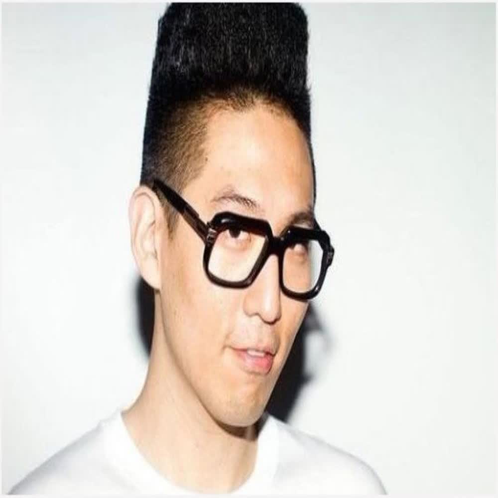 염따 빠끄 뜻? 그의 나이와 유행어를 알아보자.