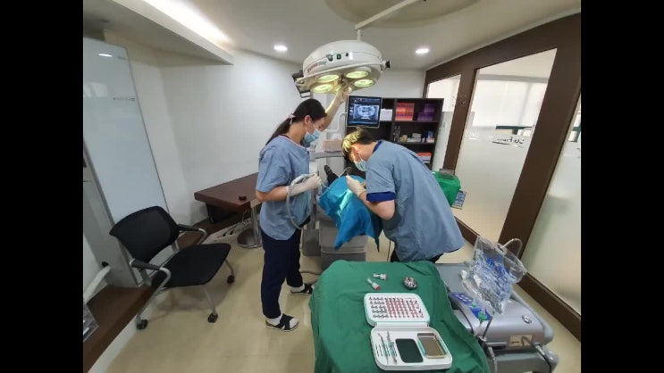  진천치과 안전한 임플란트는 따로 있다