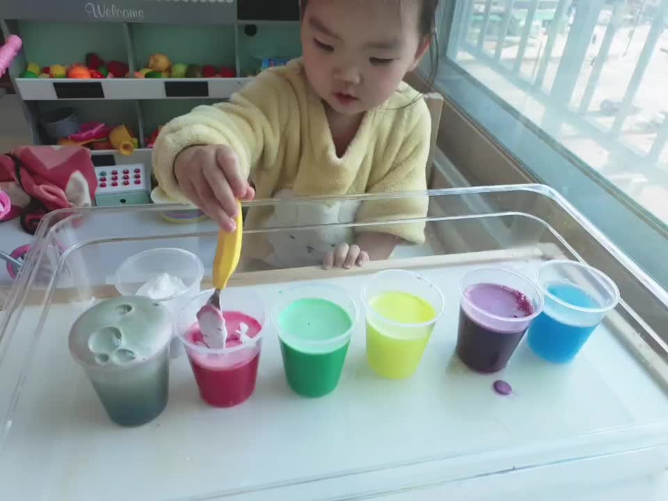 엄마표놀이- 베이킹소다*구연산 화산폭발 과학놀이