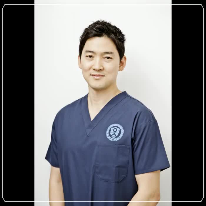  크라운 통증으로 인한 재신경치료 진행 케이스(남대문치과)
