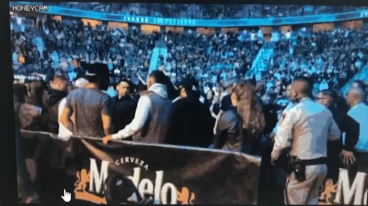 가수 박재범, UFC선수 오르테가에게 뺨 맞은 사건 현장영상 ufc248