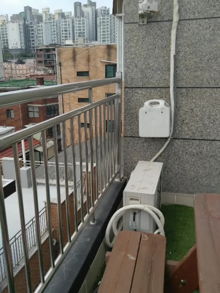  핸드레일설치 핸드레일보수 핸드레일수리  계단손잡이용접  계단손잡이수리 계단손잡이설치 난간대용접 난간대보수  난간대설치 난간대수리