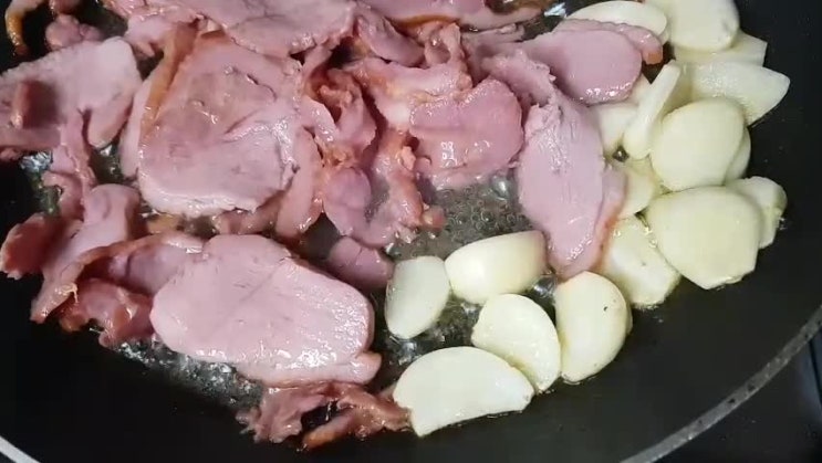  오늘의 한끼 오리고기 한접시