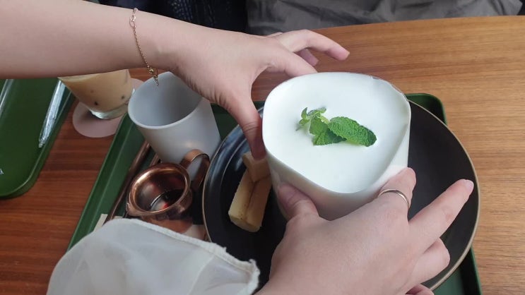  부천시청역 카페 잭앤카페 공간 넓은  수플레 맛집