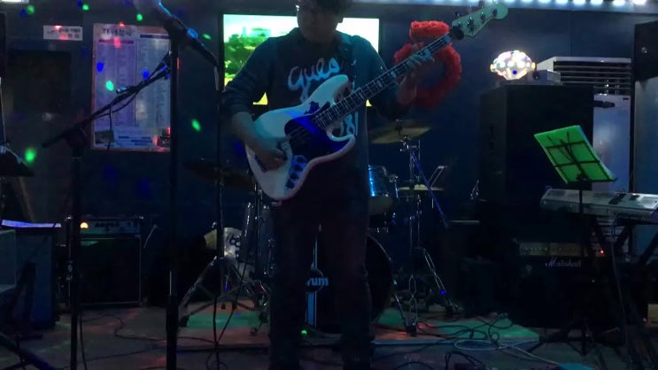  Victor wooten - You Can't Hold No Groove