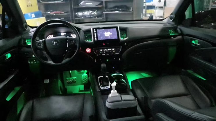  HONDA PILOT ホンダパイロットアンビエントライトAMBIENT LIGHT 取り付け！2021年初作業️