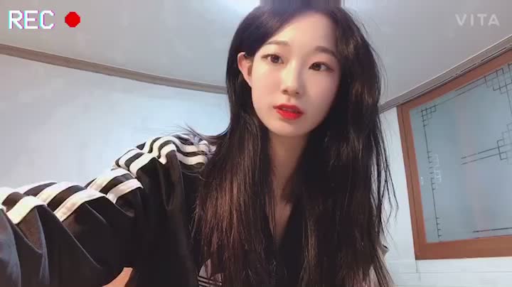 [유튜브 도전기D+1] 유튜브 인트로를 제작해보았다.....