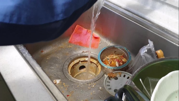  마산동 병점동 싱크대뚫음 송산동 태전동 하수구막힘 뚫는 과정이에요