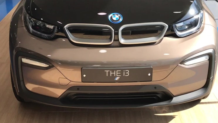  BMW 코오롱모터스 강남전시장 청년비엠 i3 보조금 막차 탑승하세요 !