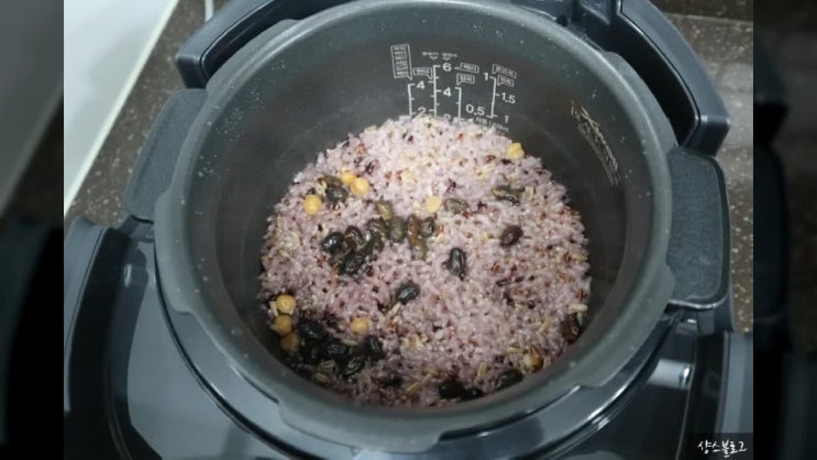  CRP-LHTR0610FB 쿠쿠 압력밥솥 6인용 CRPLHTR0610FB 밥 맛이 괜찮네요
