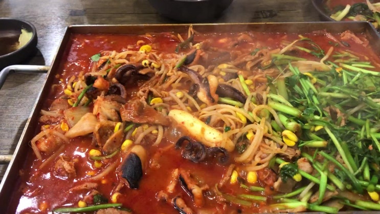  보라매역  삼거리자매식당 쭈꾸미철판 맛집
