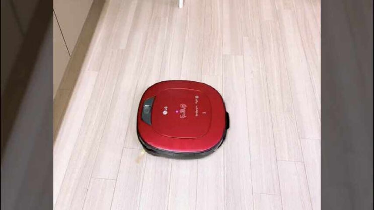  코드제로 로봇청소기 R46RTM 가성비 좋아요!