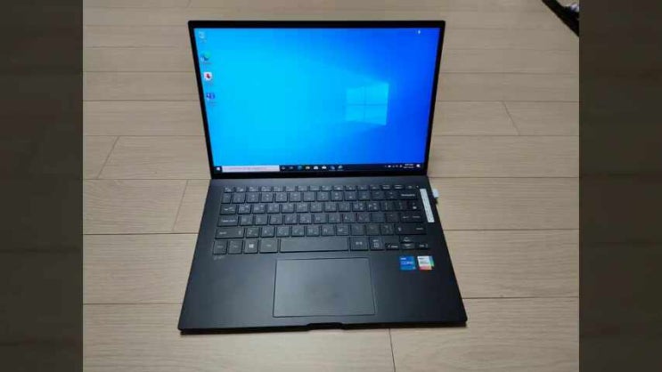 그램14 14ZD90P-GX5BK 시크하고 강력해!