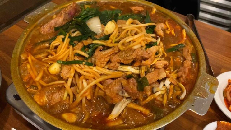  [서울/돈암] 비오는 날 생각나는, 4년만에 재방문한 성신여대 쫄갈비 맛집 '팔백집'