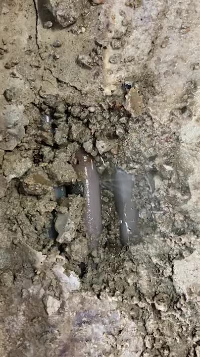  익산 누수 미세하게 새는 누수를 잡았어요